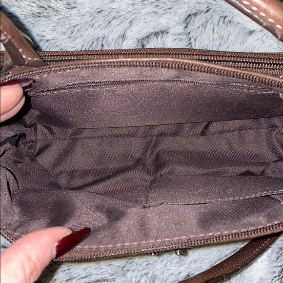 Mini fossil handbag barely used! - Picture 7 of 9